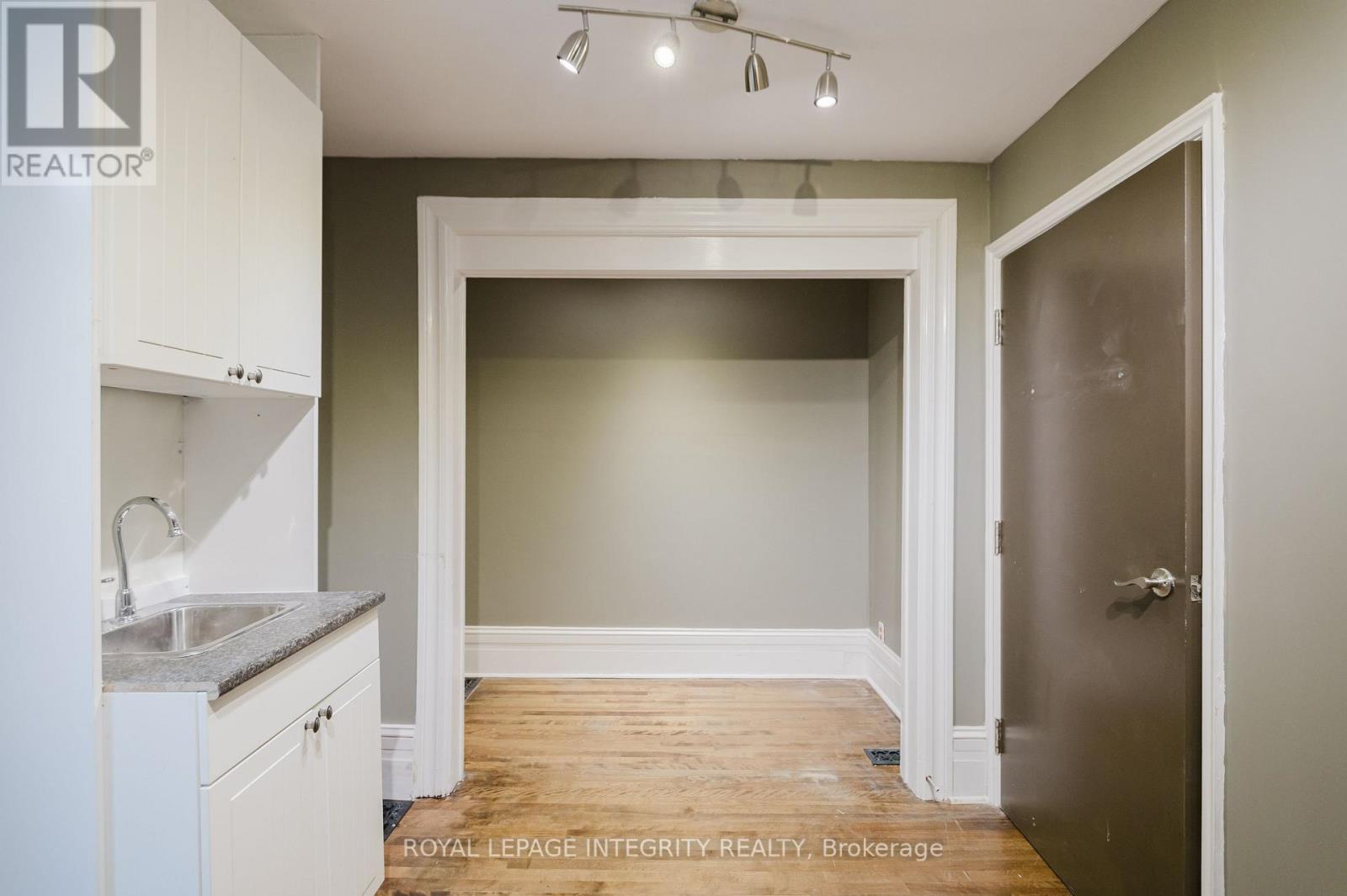 1538 Stittsville Main Street, Ottawa, Ontario  K2S 1N7 - Photo 14 - X12616396