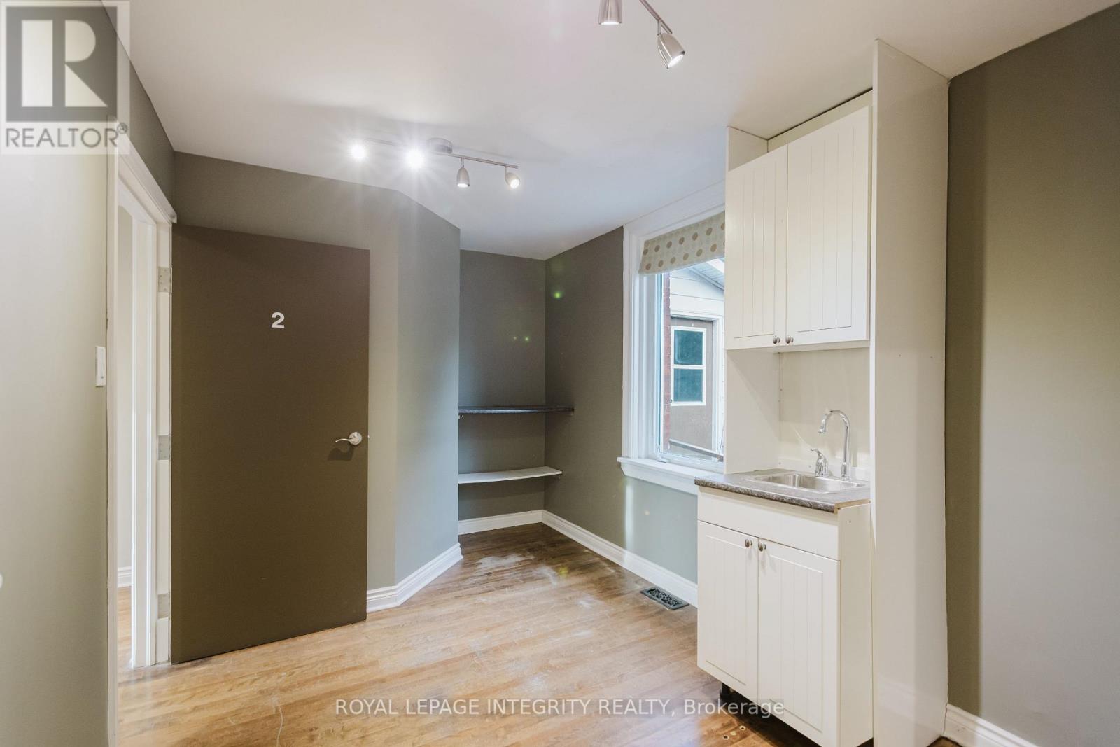 1538 Stittsville Main Street, Ottawa, Ontario  K2S 1N7 - Photo 15 - X12616396