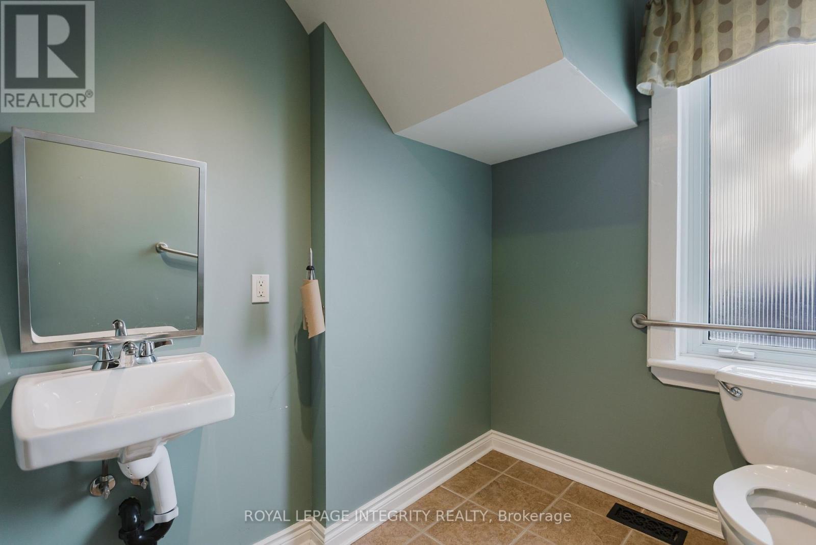 1538 Stittsville Main Street, Ottawa, Ontario  K2S 1N7 - Photo 20 - X12616396