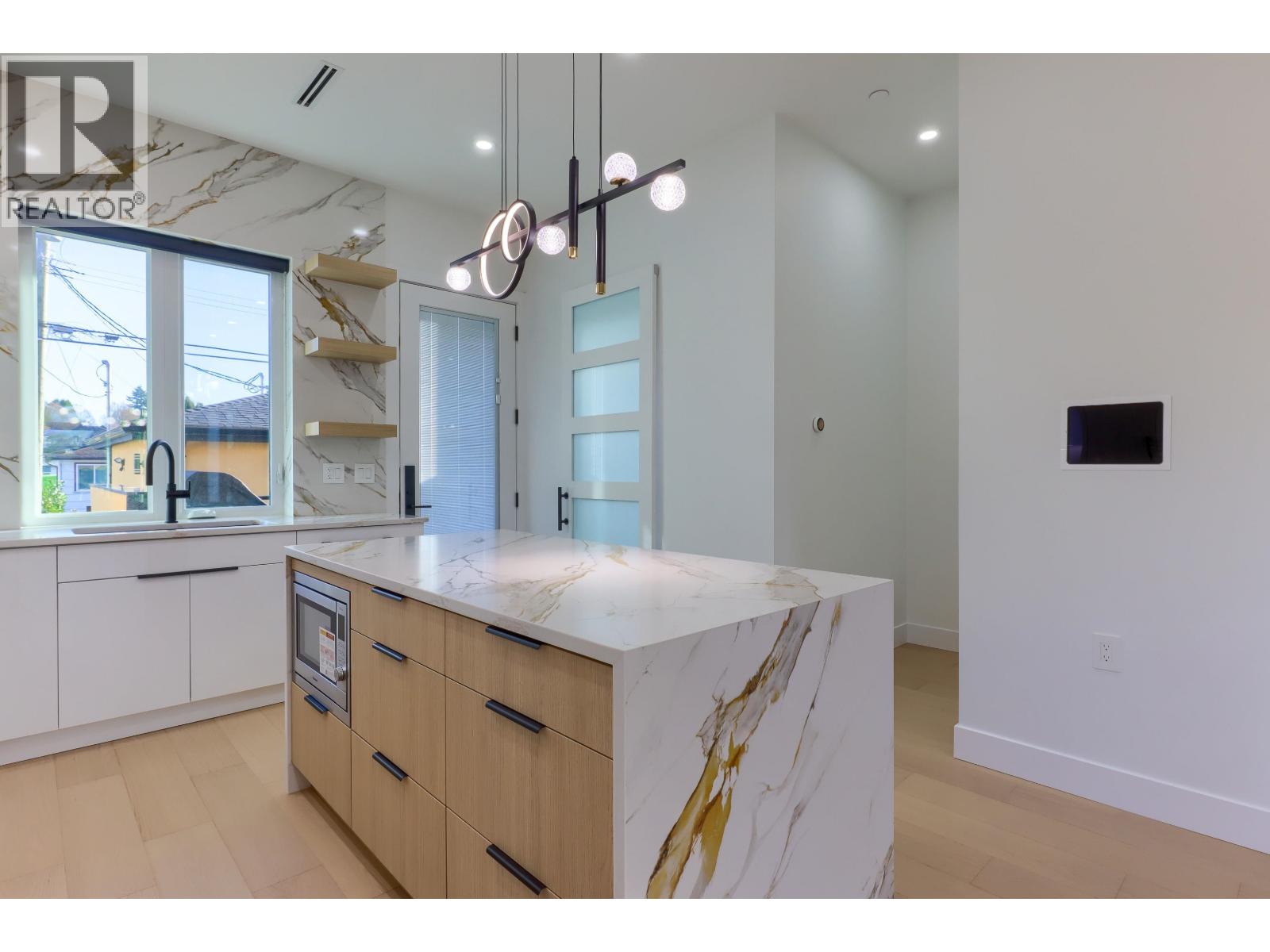 4670 Todd Street, Vancouver, British Columbia  V5R 3P8 - Photo 15 - R3072947