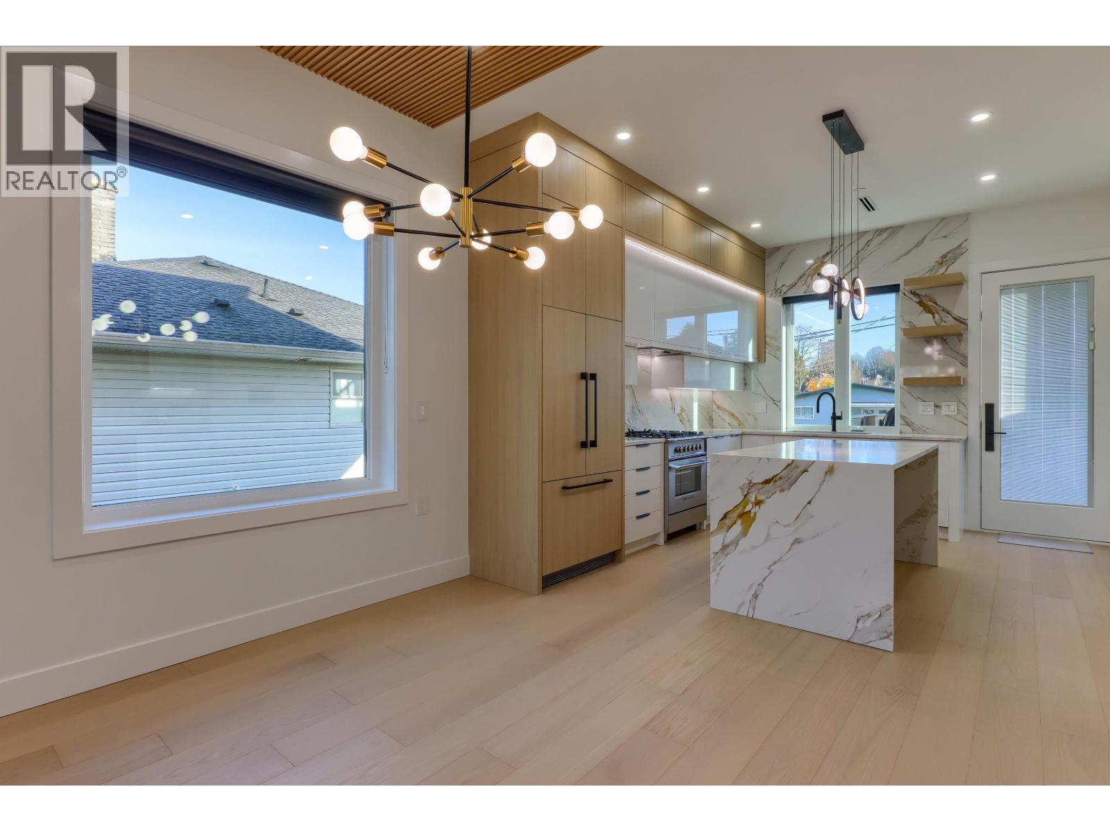 4670 Todd Street, Vancouver, British Columbia  V5R 3P8 - Photo 12 - R3072947