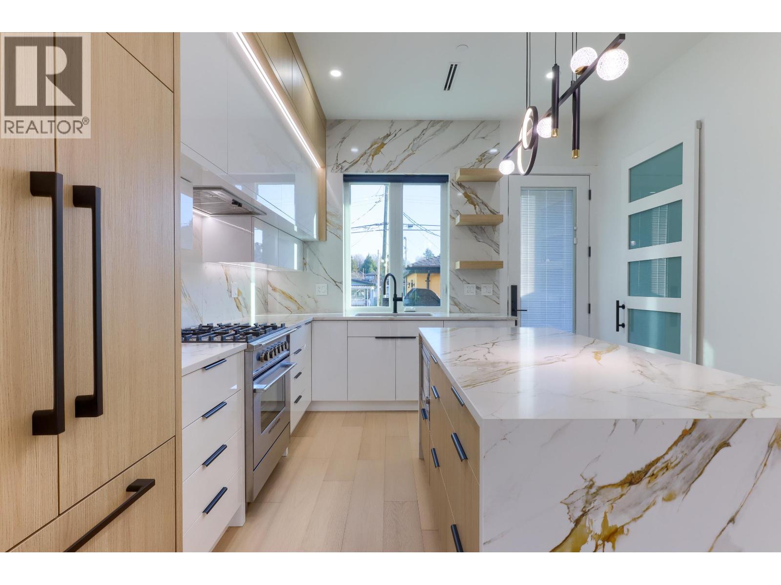 4670 Todd Street, Vancouver, British Columbia  V5R 3P8 - Photo 16 - R3072947