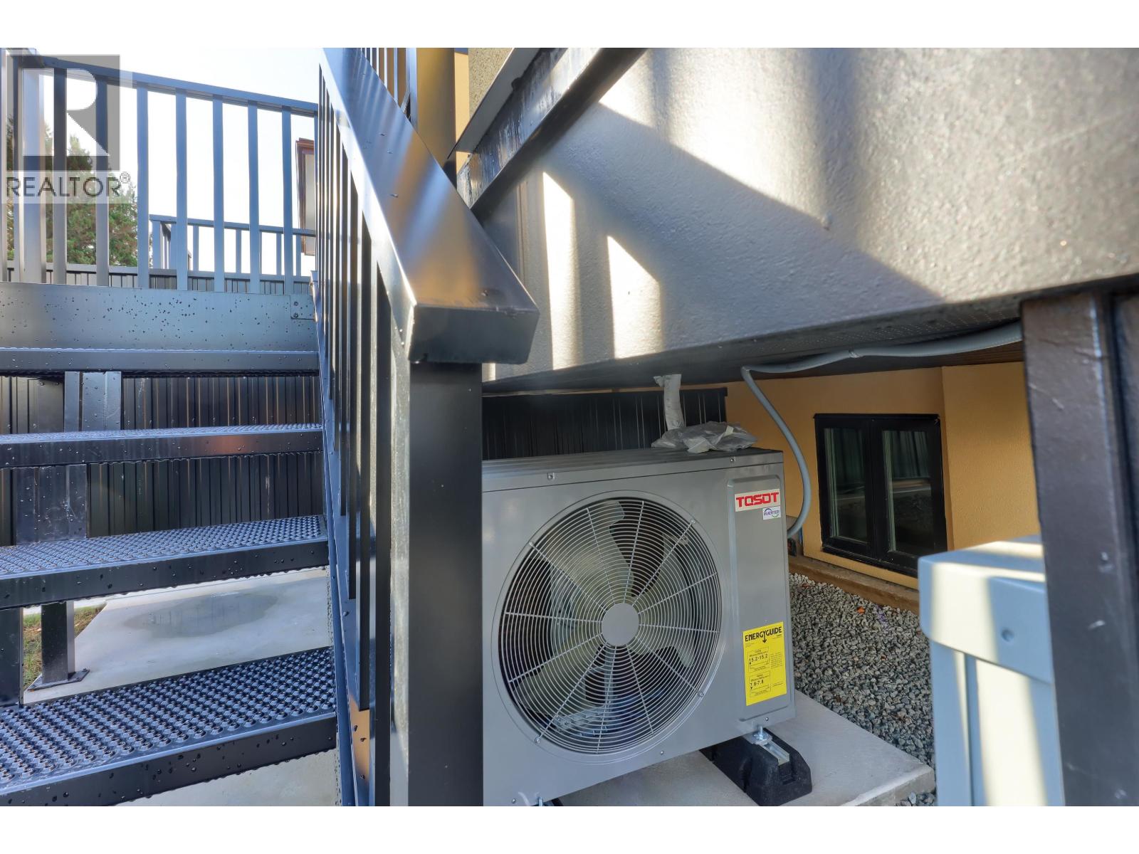 4670 Todd Street, Vancouver, British Columbia  V5R 3P8 - Photo 33 - R3072947