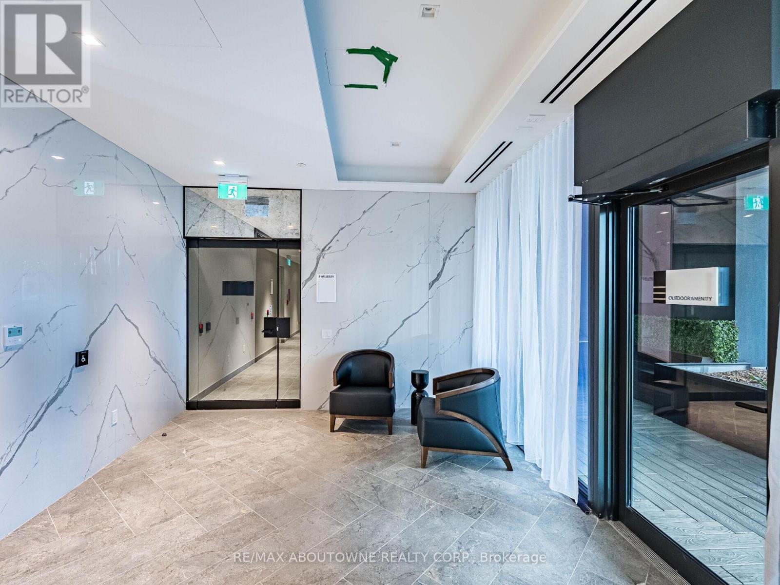 1116 - 8 Wellesley Street W, Toronto, Ontario  M4Y 0J5 - Photo 43 - C12616264