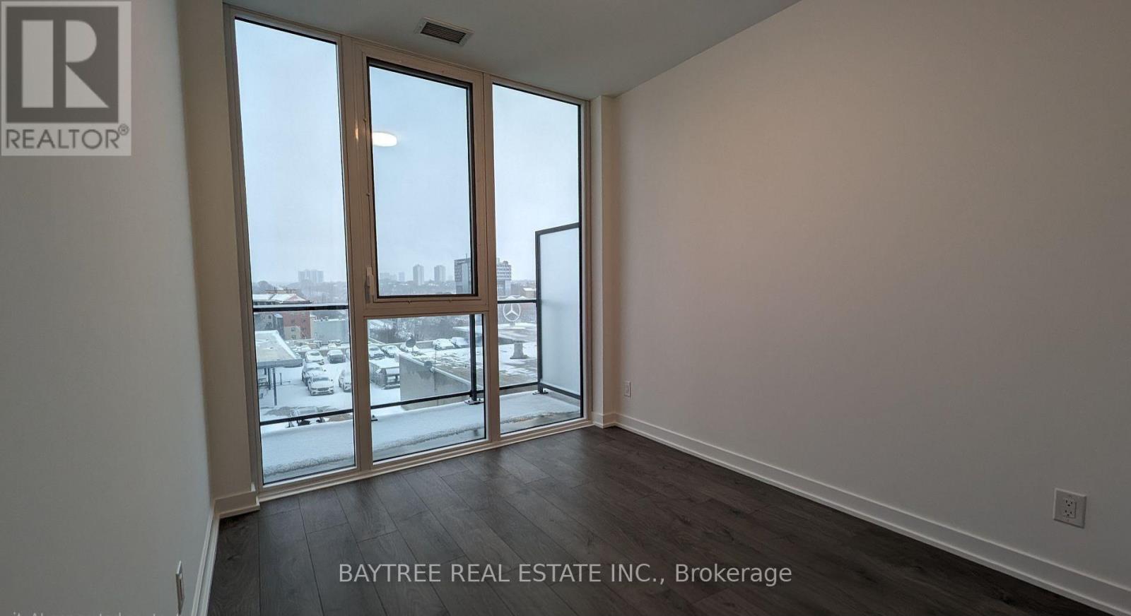 925 - 5 Defries Street, Toronto, Ontario  M5A 3R4 - Photo 2 - C12616278