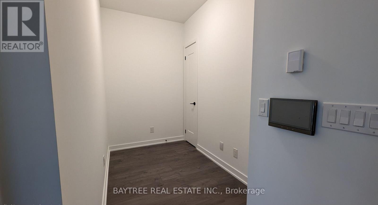 925 - 5 Defries Street, Toronto, Ontario  M5A 3R4 - Photo 8 - C12616278