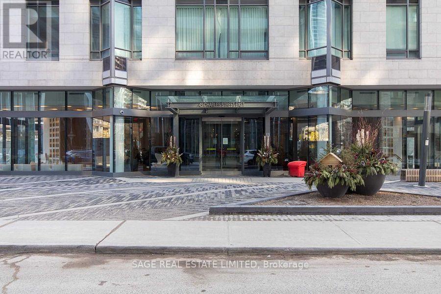 3706 - 45 Charles Street E, Toronto, Ontario  M4Y 1S2 - Photo 16 - C12616296