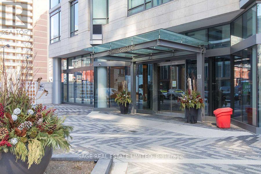 3706 - 45 Charles Street E, Toronto, Ontario  M4Y 1S2 - Photo 17 - C12616296