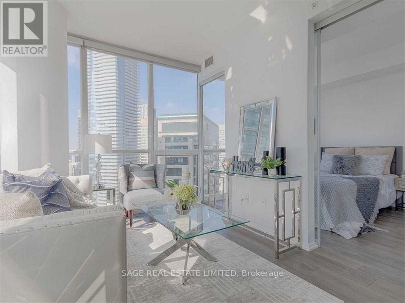 3706 - 45 Charles Street E, Toronto, Ontario  M4Y 1S2 - Photo 2 - C12616296