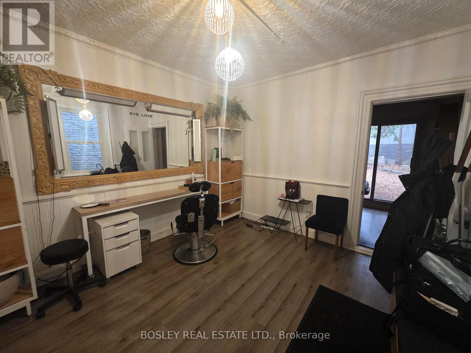 988 Queen Street W, Toronto, Ontario  M6J 1H1 - Photo 11 - C12616332