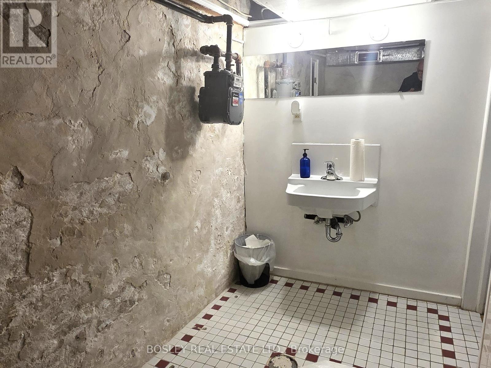 988 Queen Street W, Toronto, Ontario  M6J 1H1 - Photo 13 - C12616332