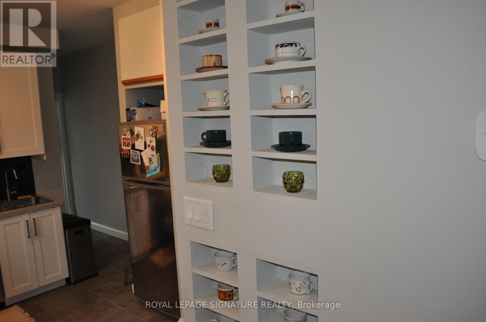 2nd Floor - 133 Brock Street, Toronto, Ontario  M6K 2L5 - Photo 7 - C12616354