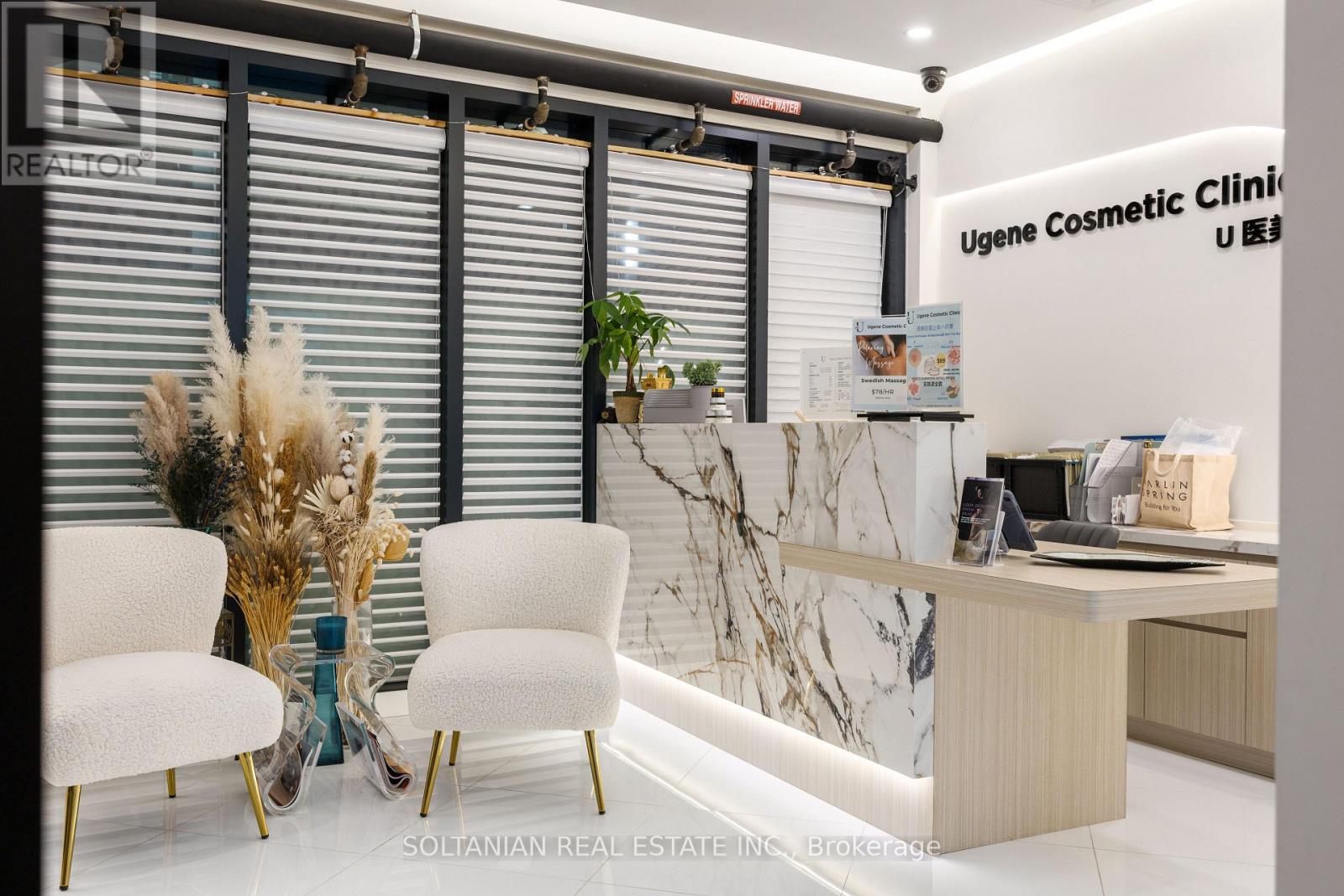 515 Wilson Avenue, Toronto, Ontario  M3H 1V1 - Photo 4 - C12616358