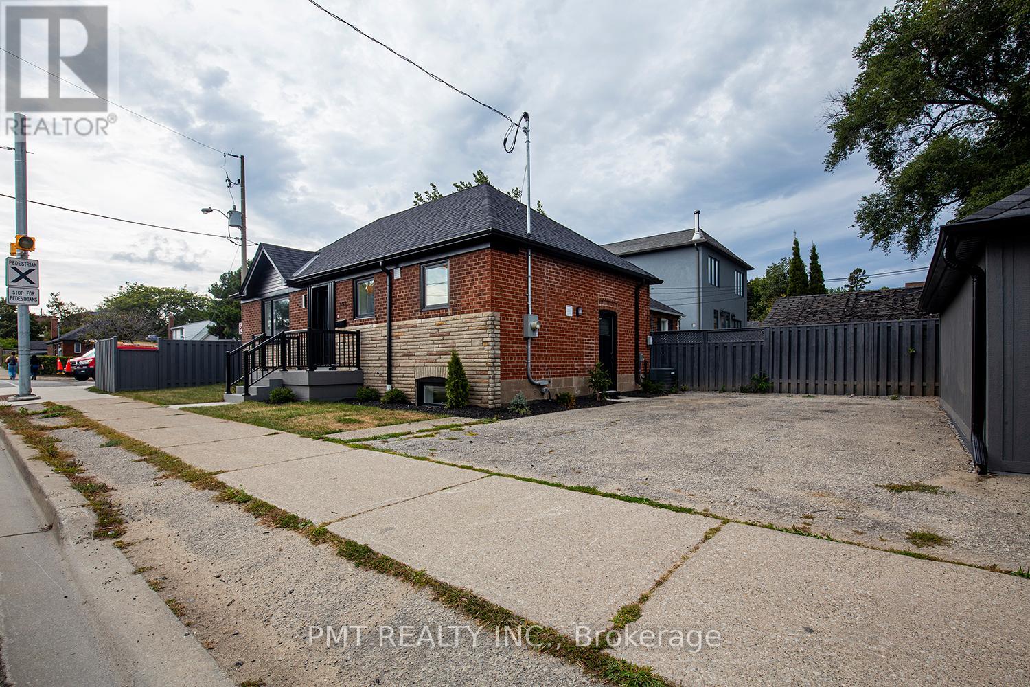 Main - 291 Glebemount Avenue, Toronto, Ontario  M4C 3V4 - Photo 24 - E12616324