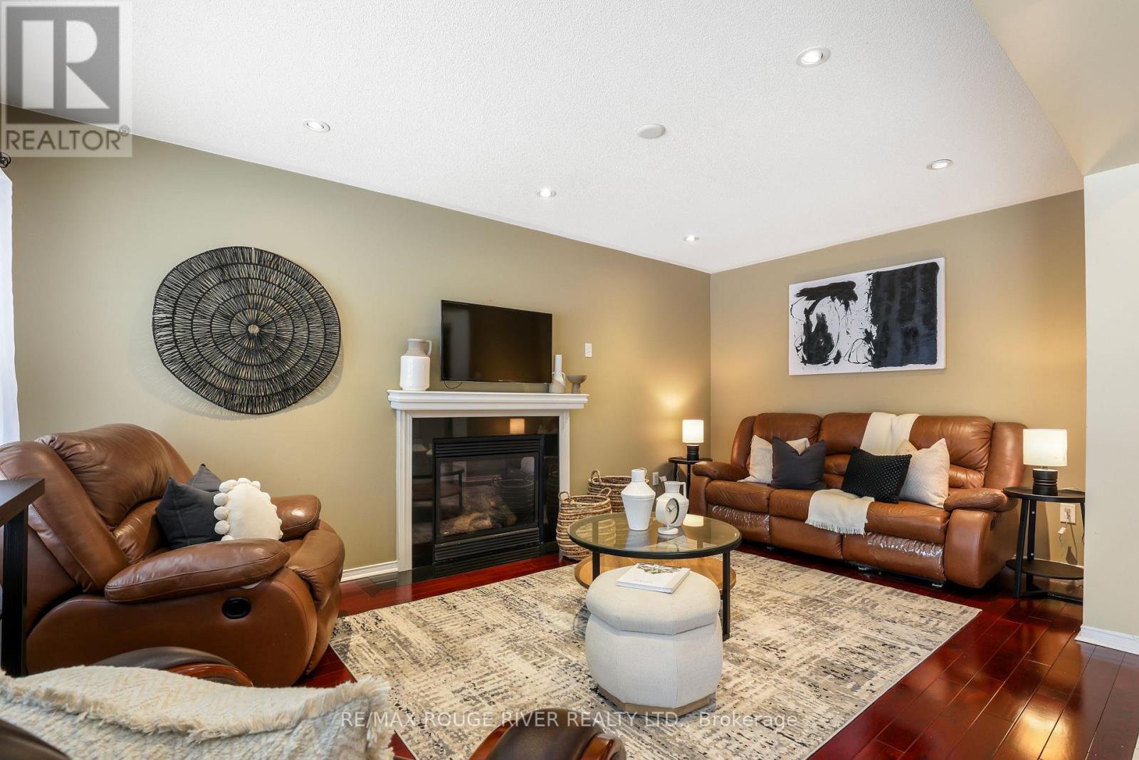 14 Clapperton Drive, Ajax, Ontario  L1T 4X9 - Photo 7 - E12616340