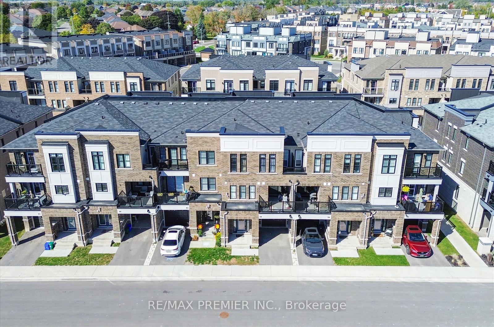 38 King William Way, Clarington, Ontario  L1C 7E8 - Photo 3 - E12616384