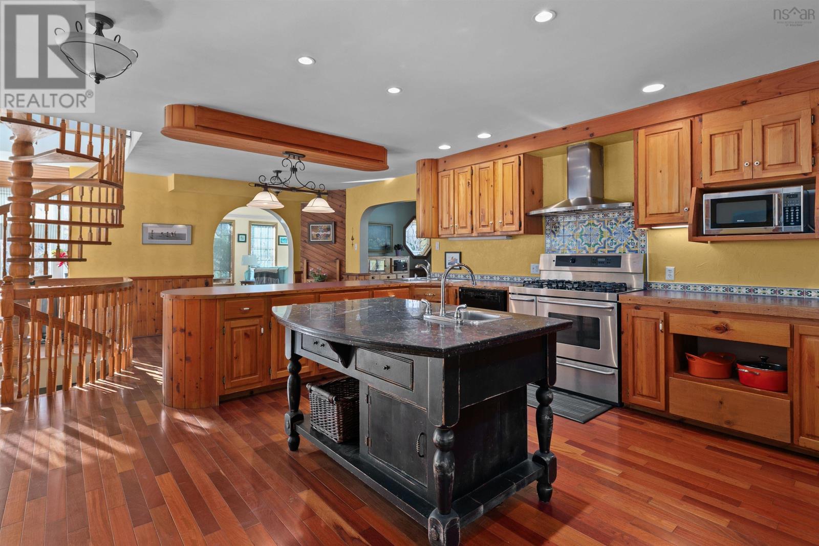 20 Bremner Drive, Hackett's Cove, Nova Scotia  B3Z 3L3 - Photo 10 - 202525316