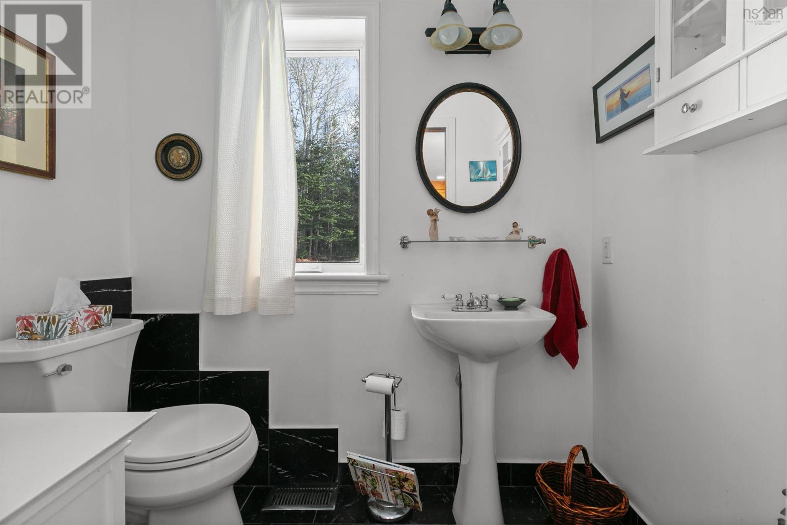 20 Bremner Drive, Hackett's Cove, Nova Scotia  B3Z 3L3 - Photo 28 - 202525316