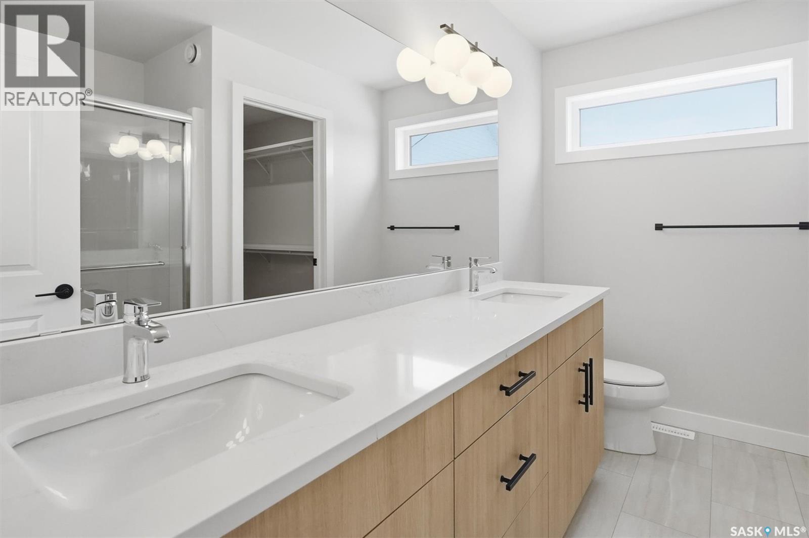 422 Cockcroft Place, Saskatoon, Saskatchewan  S7V 1Y9 - Photo 21 - SK025472