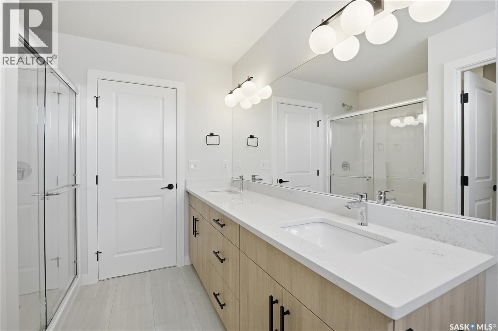 422 Cockcroft Place, Saskatoon, Saskatchewan  S7V 1Y9 - Photo 22 - SK025472