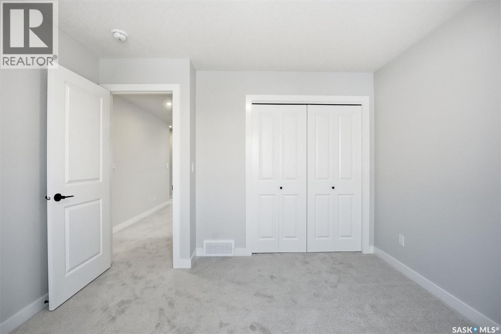 422 Cockcroft Place, Saskatoon, Saskatchewan  S7V 1Y9 - Photo 27 - SK025472