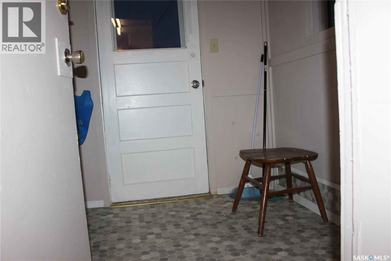 815 6th Avenue Ne, Moose Jaw, Saskatchewan  S6H 1L4 - Photo 12 - SK025462