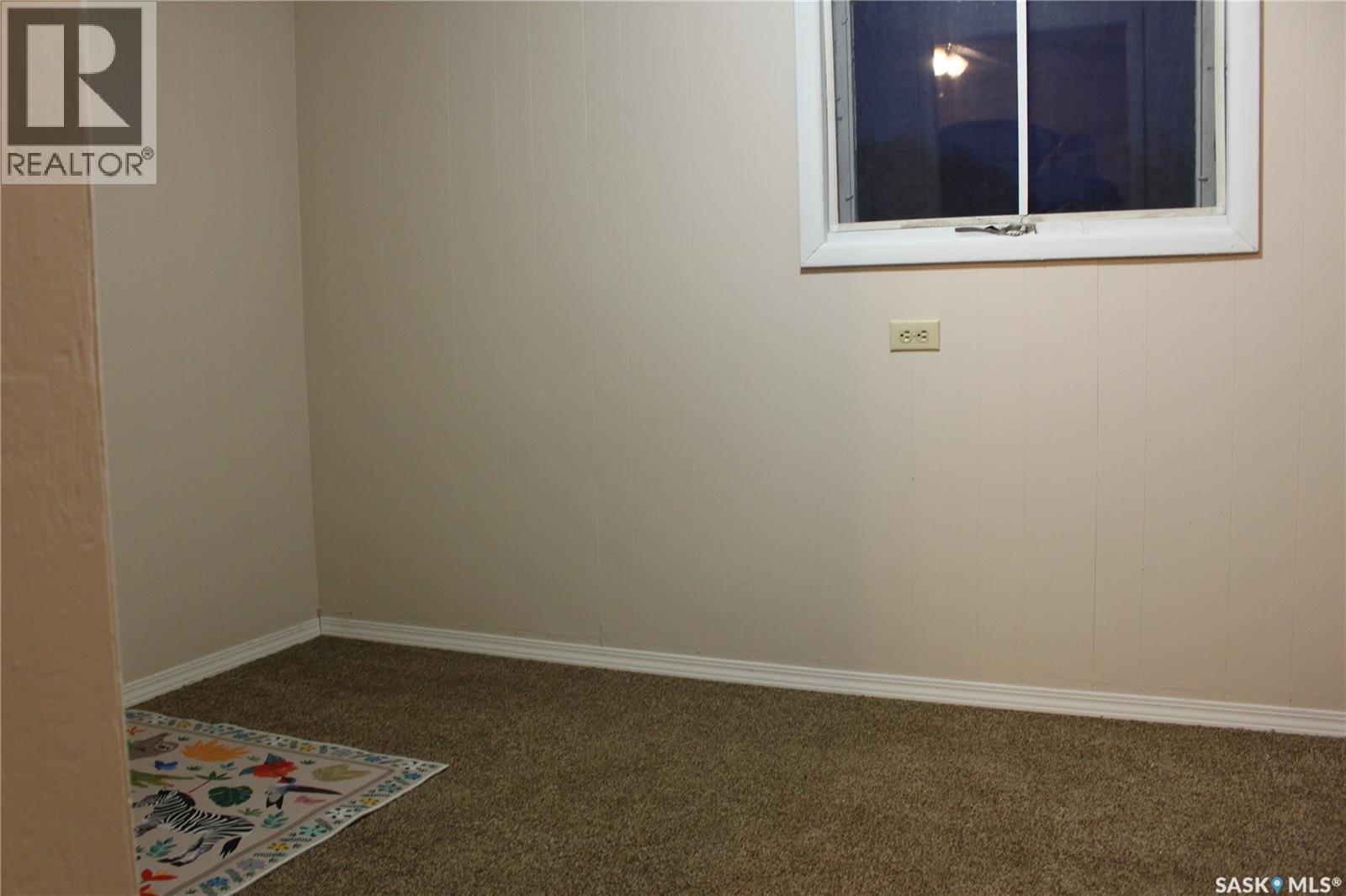 815 6th Avenue Ne, Moose Jaw, Saskatchewan  S6H 1L4 - Photo 7 - SK025462