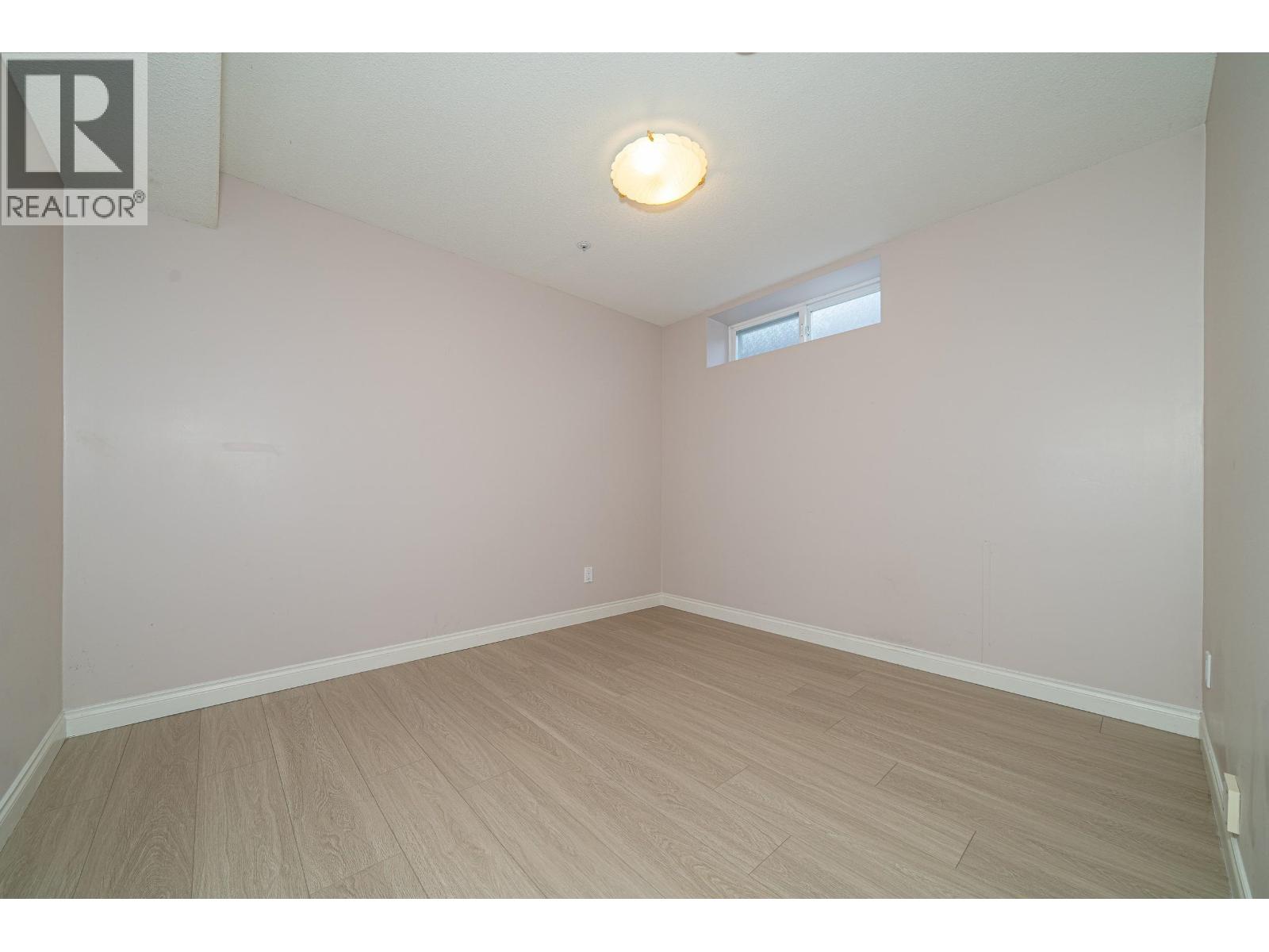 4255 W 15th Avenue, Vancouver, British Columbia  V6R 3A7 - Photo 31 - R3073217