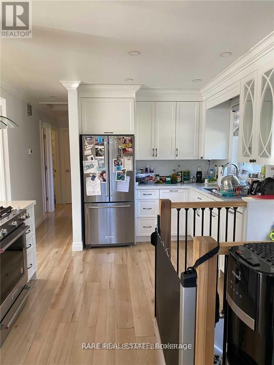 60 Patricia Drive, King, Ontario  L7B 1H5 - Photo 10 - N12616298