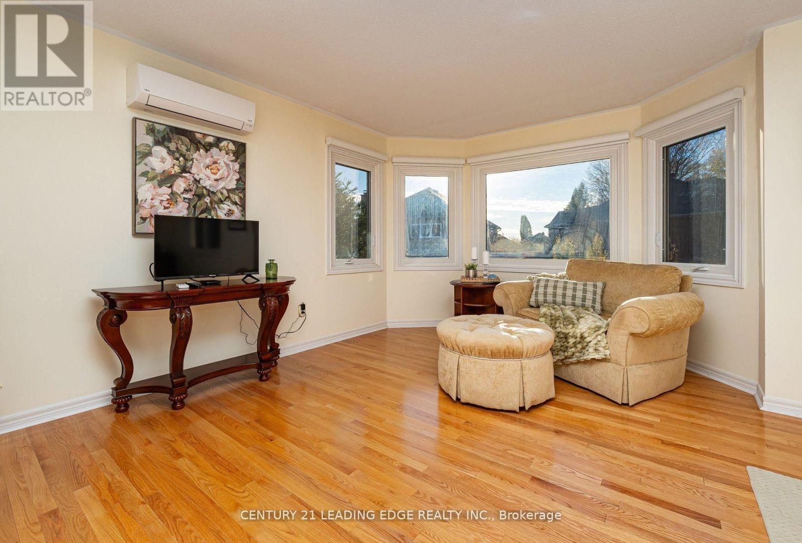 207 Larkin Avenue, Markham, Ontario  L3P 4Y7 - Photo 18 - N12616368