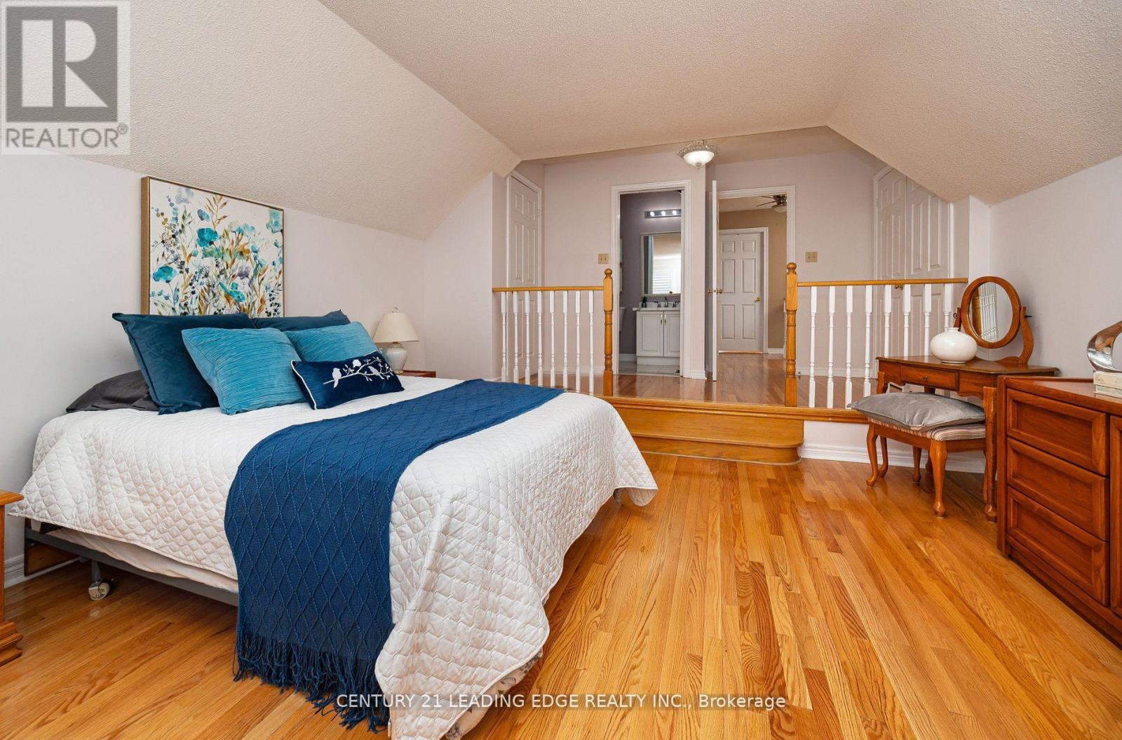 207 Larkin Avenue, Markham, Ontario  L3P 4Y7 - Photo 24 - N12616368