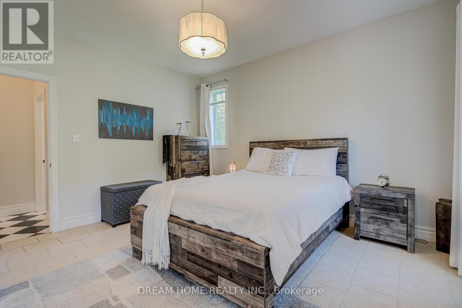 1119 Sajnovic Place, Ramara, Ontario  L3V 0L8 - Photo 18 - S12616312