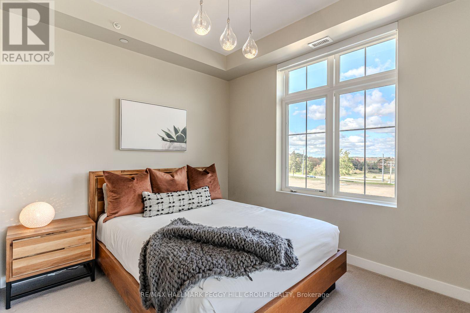 217 - 40 Horseshoe Boulevard, Oro-Medonte, Ontario  L4M 4Y8 - Photo 7 - S12616338