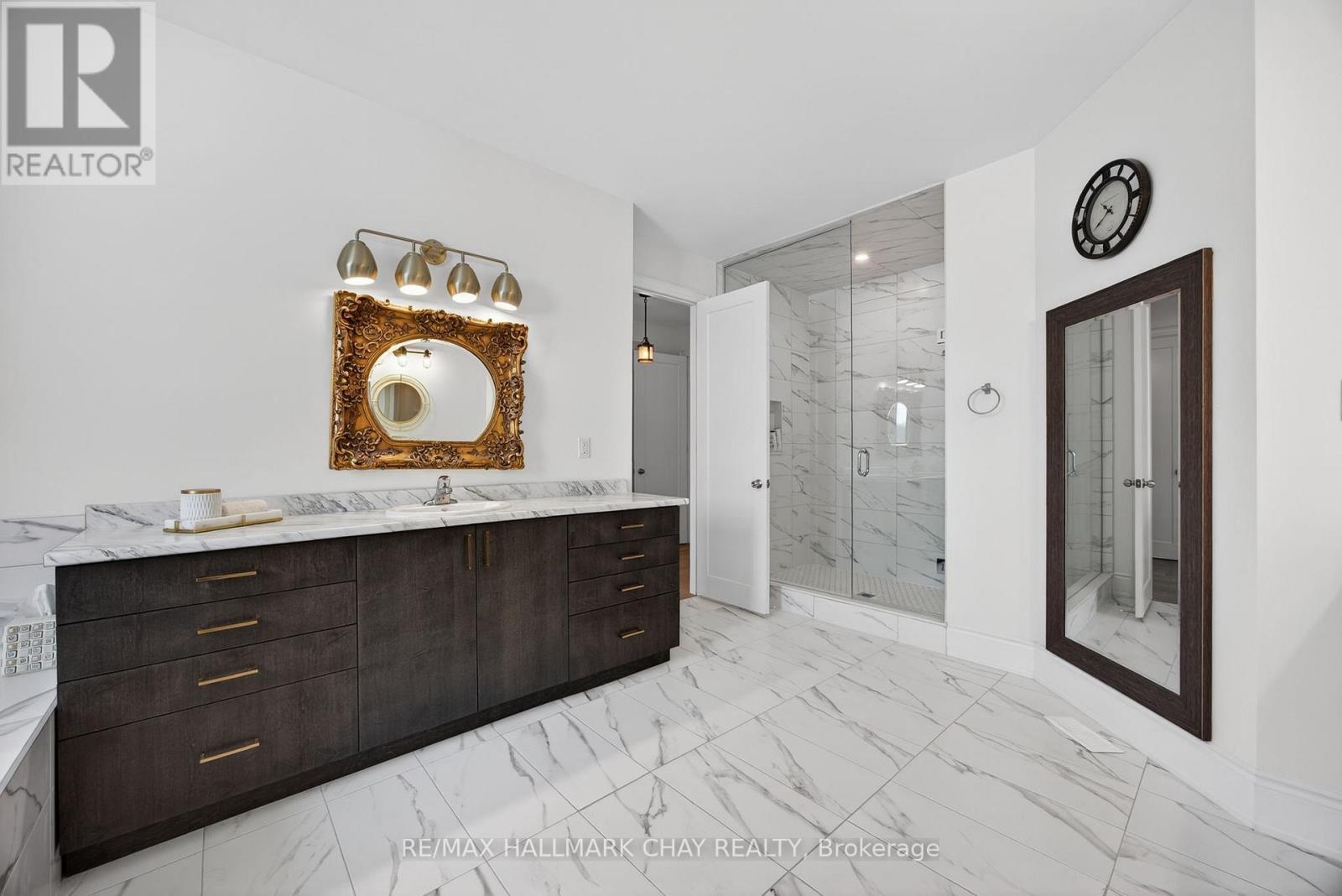 13 Sanford Circle, Springwater, Ontario  L9X 2A8 - Photo 30 - S12616342