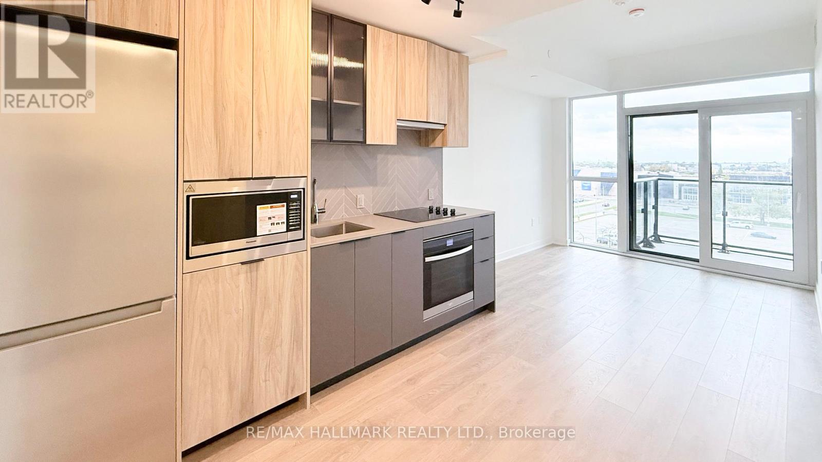 508 - 1037 The Queensway, Toronto, Ontario  M8Z 0C6 - Photo 7 - W12616252