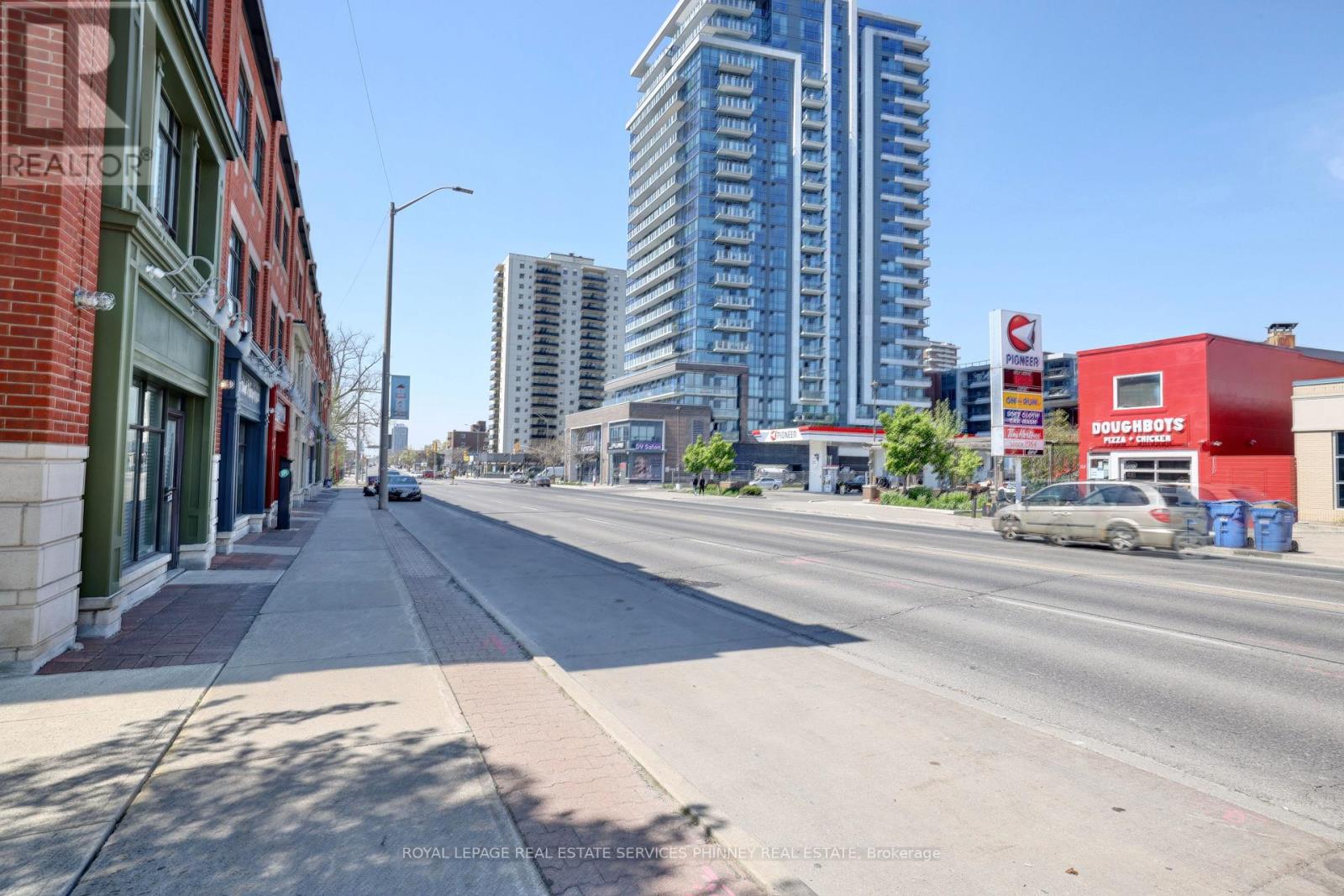 165 Lakeshore Road E, Mississauga, Ontario  L5G 4T9 - Photo 37 - W12616272