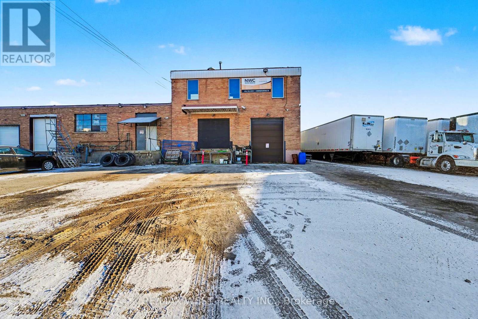 Lower Level - 50 Bartor Road, Toronto (Downsview-Roding-Cfb), Ontario  M9M 2G5 - Photo 29 - W12616310