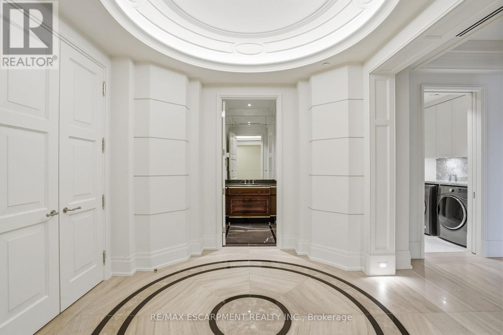 312 - 300 Randall Street, Oakville, Ontario  L6J 0G2 - Photo 11 - W12616350