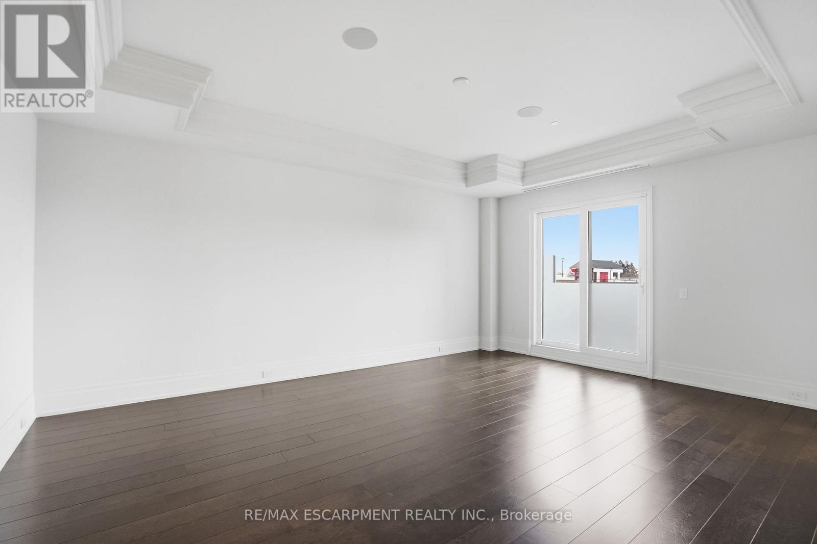 312 - 300 Randall Street, Oakville, Ontario  L6J 0G2 - Photo 24 - W12616350