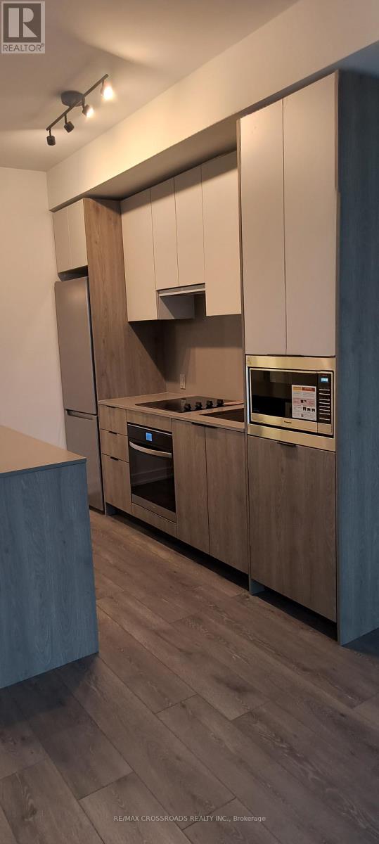 804 - 1007 The Queensway, Toronto, Ontario  M8Z 0H4 - Photo 5 - W12616388