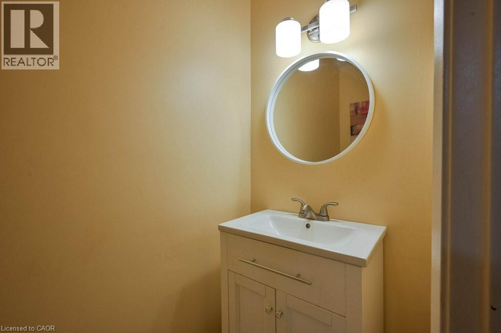 130 Kingswood Drive Unit# 33, Kitchener, Ontario  N2E 1S9 - Photo 9 - 40768926