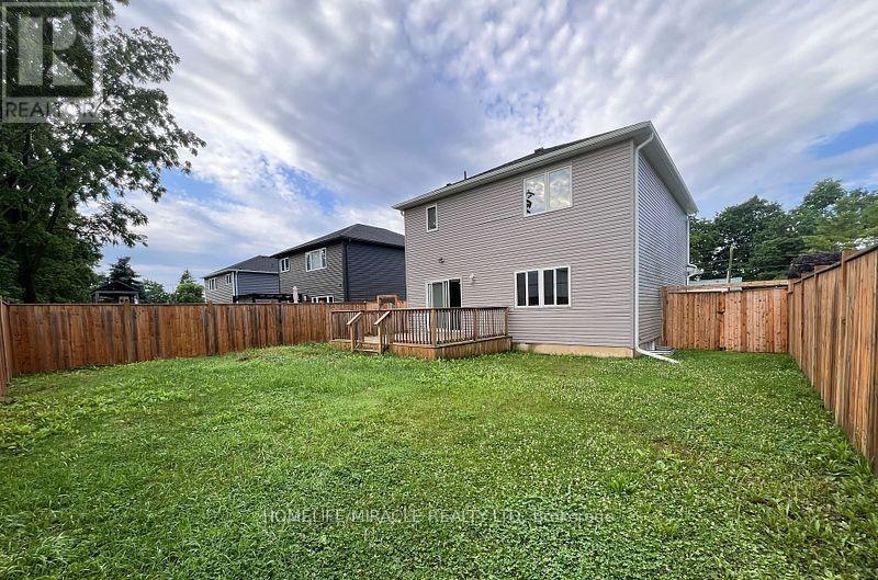 151 Agnes Street, Thames Centre, Ontario  N0M 2P0 - Photo 28 - X12616232