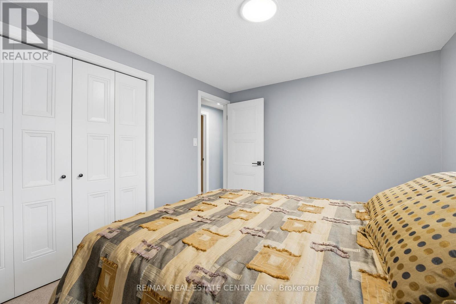 139 The Country Way, Kitchener, Ontario  N2E 2L1 - Photo 21 - X12616244