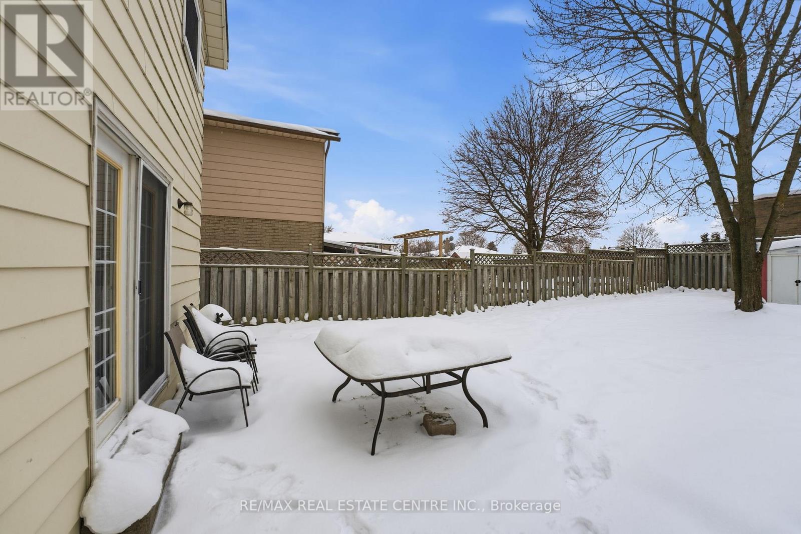 139 The Country Way, Kitchener, Ontario  N2E 2L1 - Photo 28 - X12616244