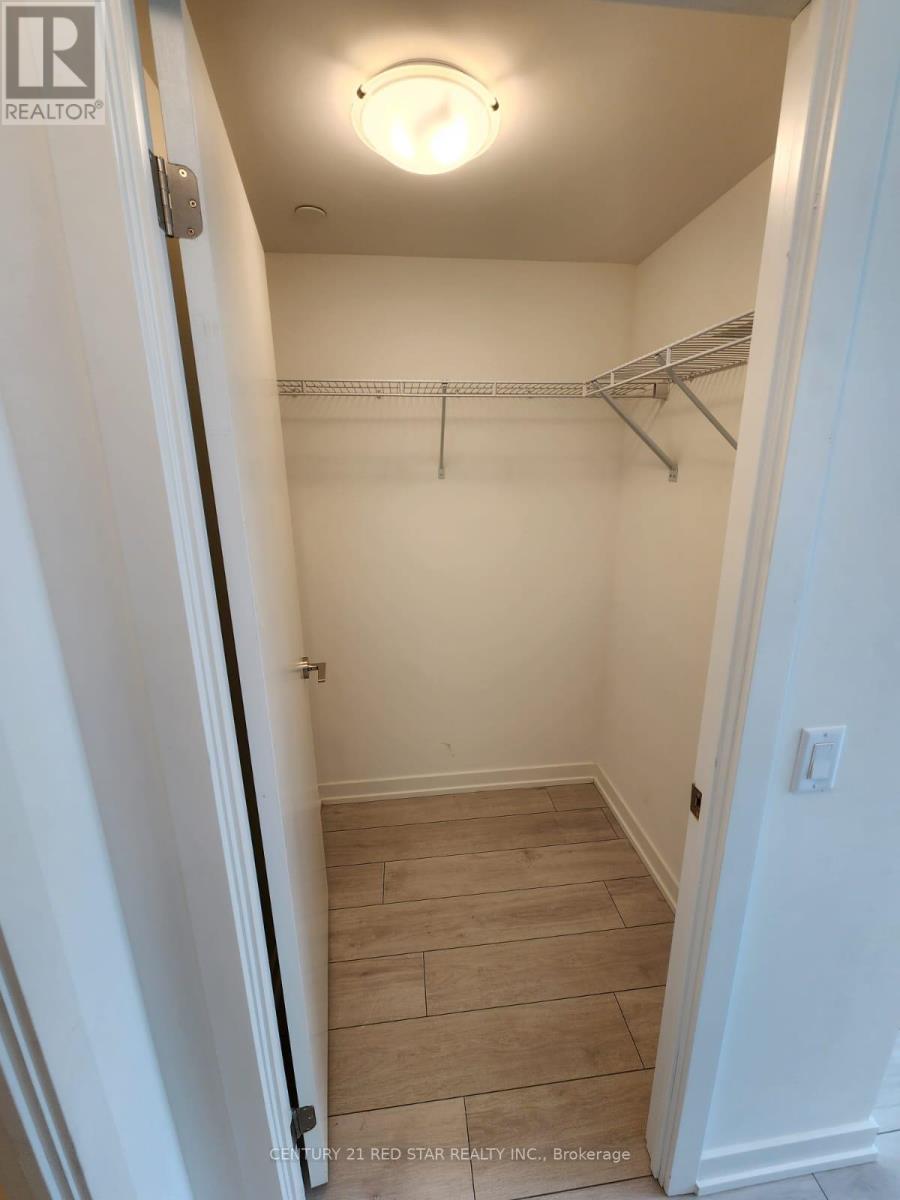 601 - 55 Duke Street W, Kitchener, Ontario  N2H 0C9 - Photo 22 - X12616286