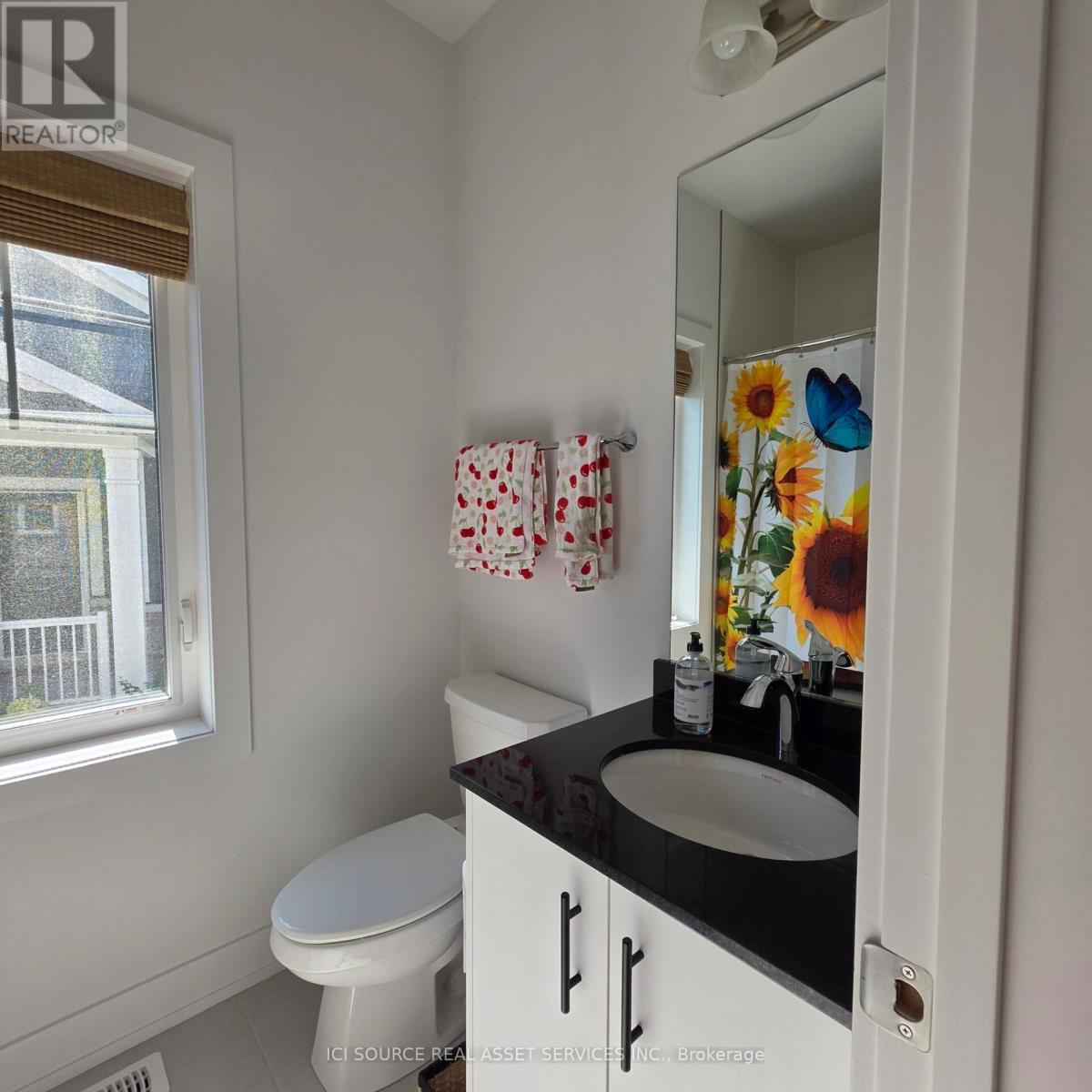 319 Telford Trail, Georgian Bluffs, Ontario N0H 1S0 - Photo 6 - X12616376