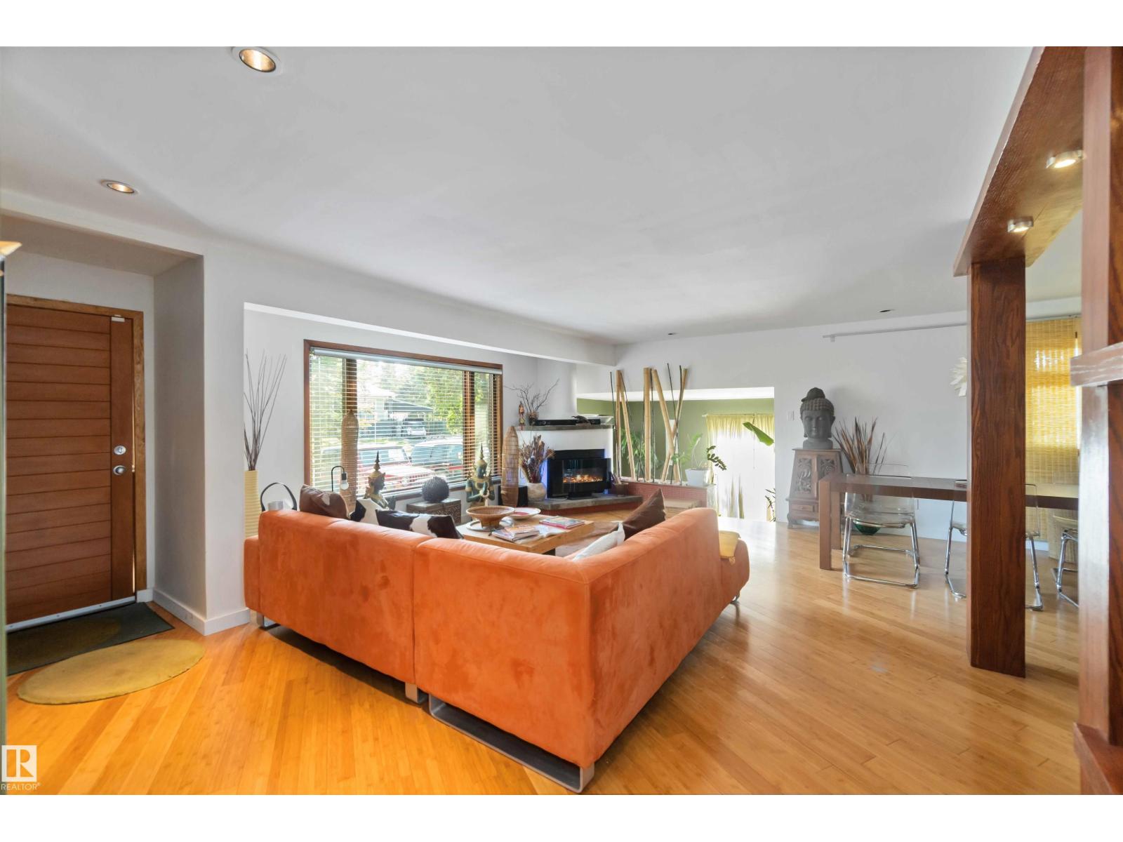 11026 110 Av Nw, Edmonton, Alberta  T5H 1H9 - Photo 8 - E4467532