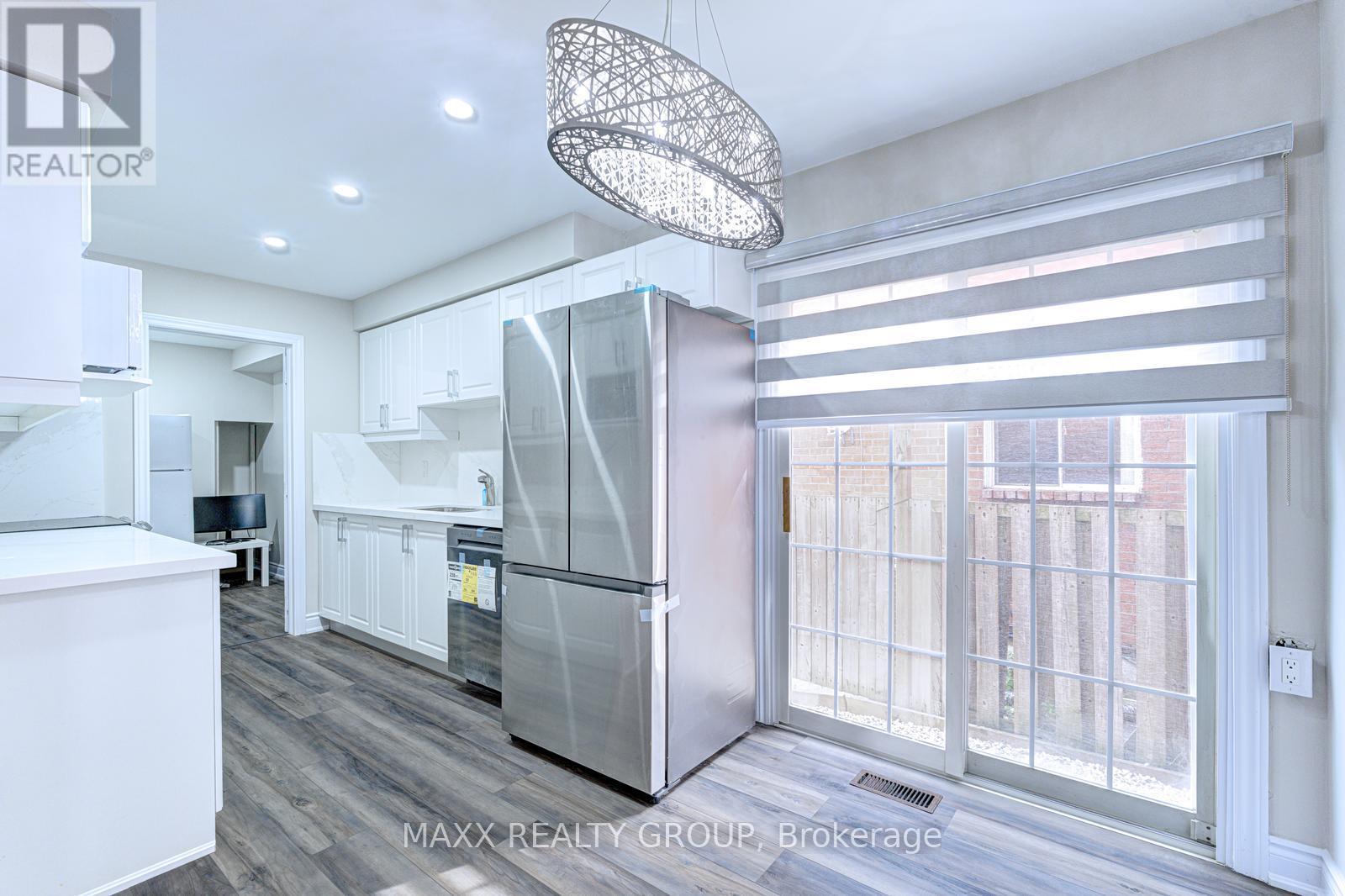 109 Woodsend Run, Brampton, Ontario  L6Y 4H7 - Photo 12 - W12615184