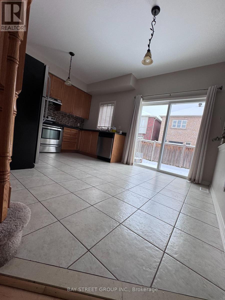 3196 Tim Dobbie Drive, Burlington, Ontario  L7M 0N4 - Photo 9 - W12557790