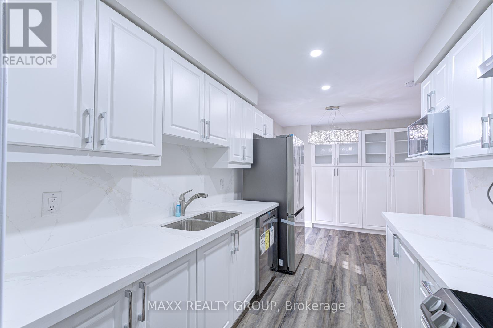 109 Woodsend Run, Brampton, Ontario  L6Y 4H7 - Photo 9 - W12615184